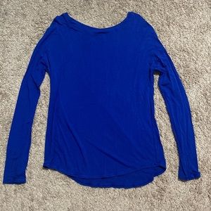 Under Armour Women’s Long Sleeve